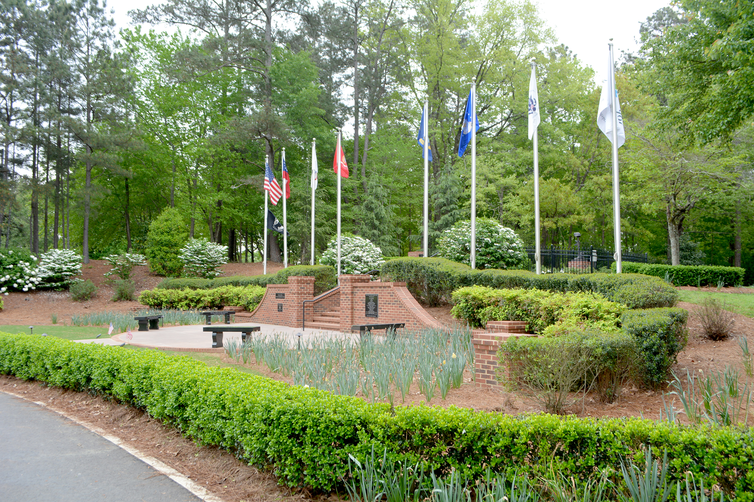 Veterans Memorial Walk